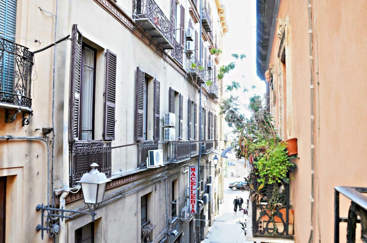 Abbardente Appartamento In Centro Cagliari Luaran gambar